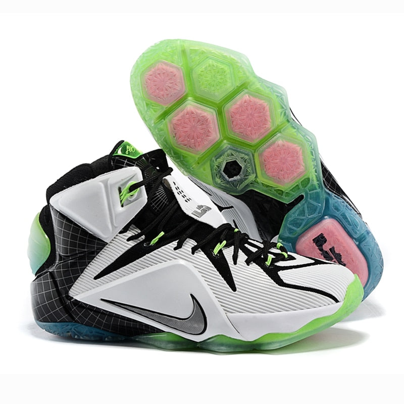 NIKE LeBron James
