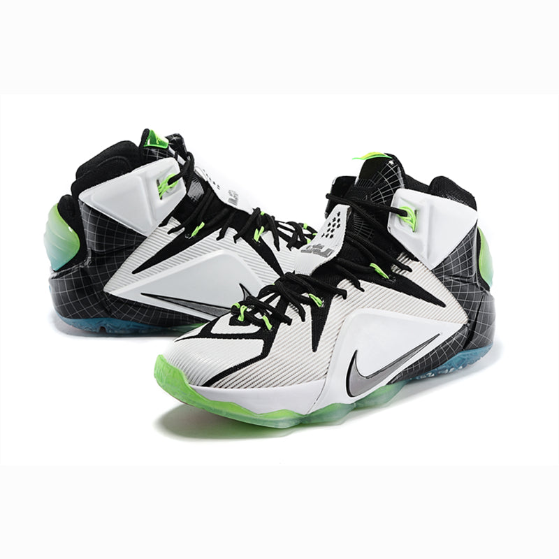 NIKE LeBron James