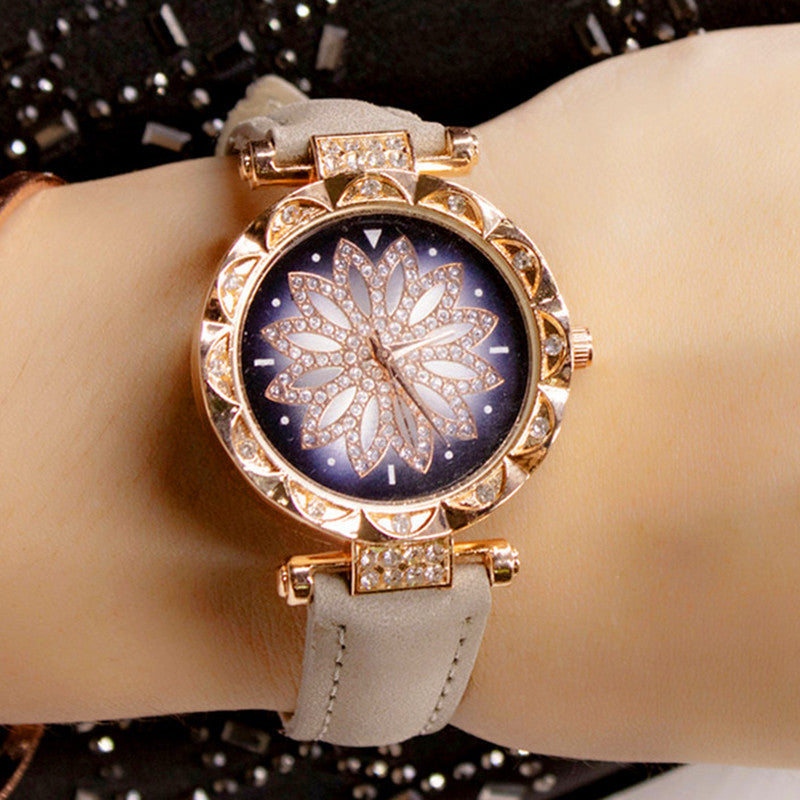 Women Starry Sky Watch Luxury Rose Gold Diamond Watches Ladies Casual Leather Band Quartz Wristwatch Female Clock zegarek damski